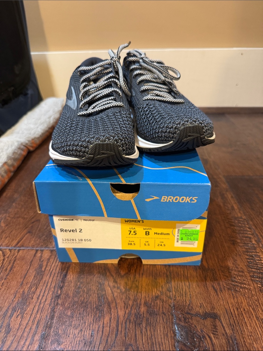 Brooks Revel 2 Knit Sneakers - Charcoal Gray